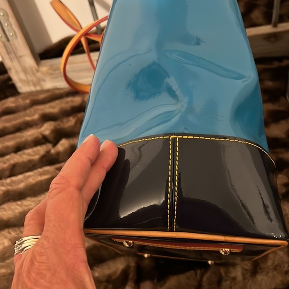 Dooney & Bourke Bag - Picture 8 of 16